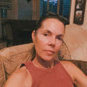 Meet your Posher, Catherine